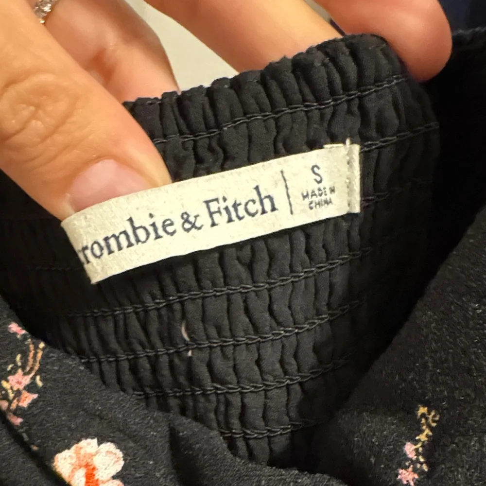 Abercrombie & Fitch Black Floral Midi Dress - Picture 2 of 5
